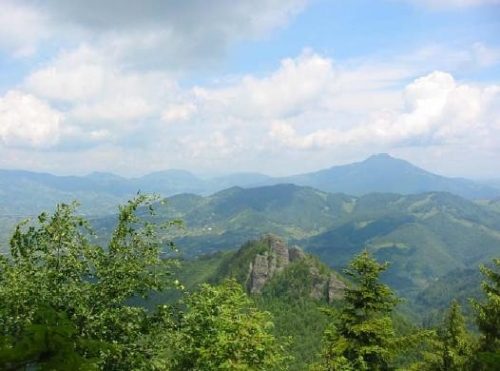 Rezervatia Naturala Stancile Tatarului poza